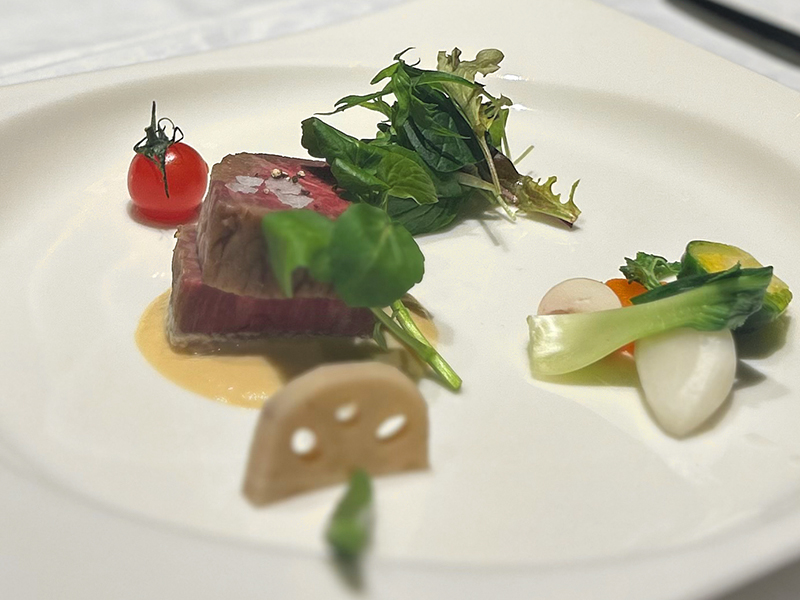 ブランド和牛「つやま和牛」の特別フルコースディナー　ご予約受付中！